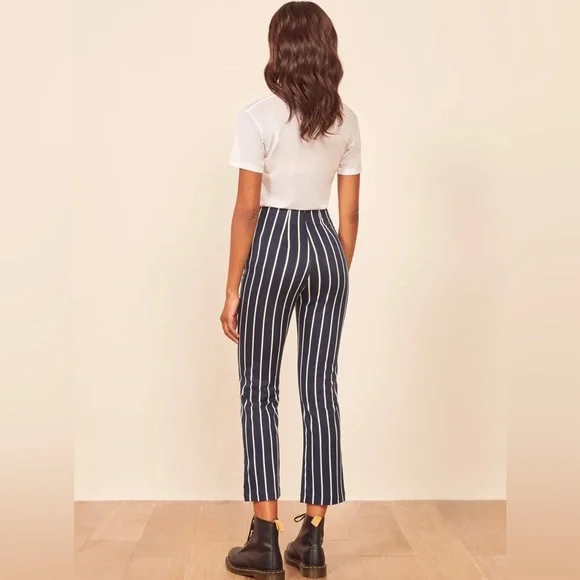 Reformation pants blue white striped Size 0 cropped high rise - Picture 2 of 3